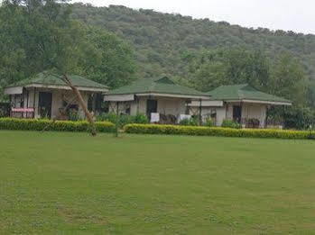 Sariska Tiger Heaven Hotel Akbarpur  Eksteriør billede